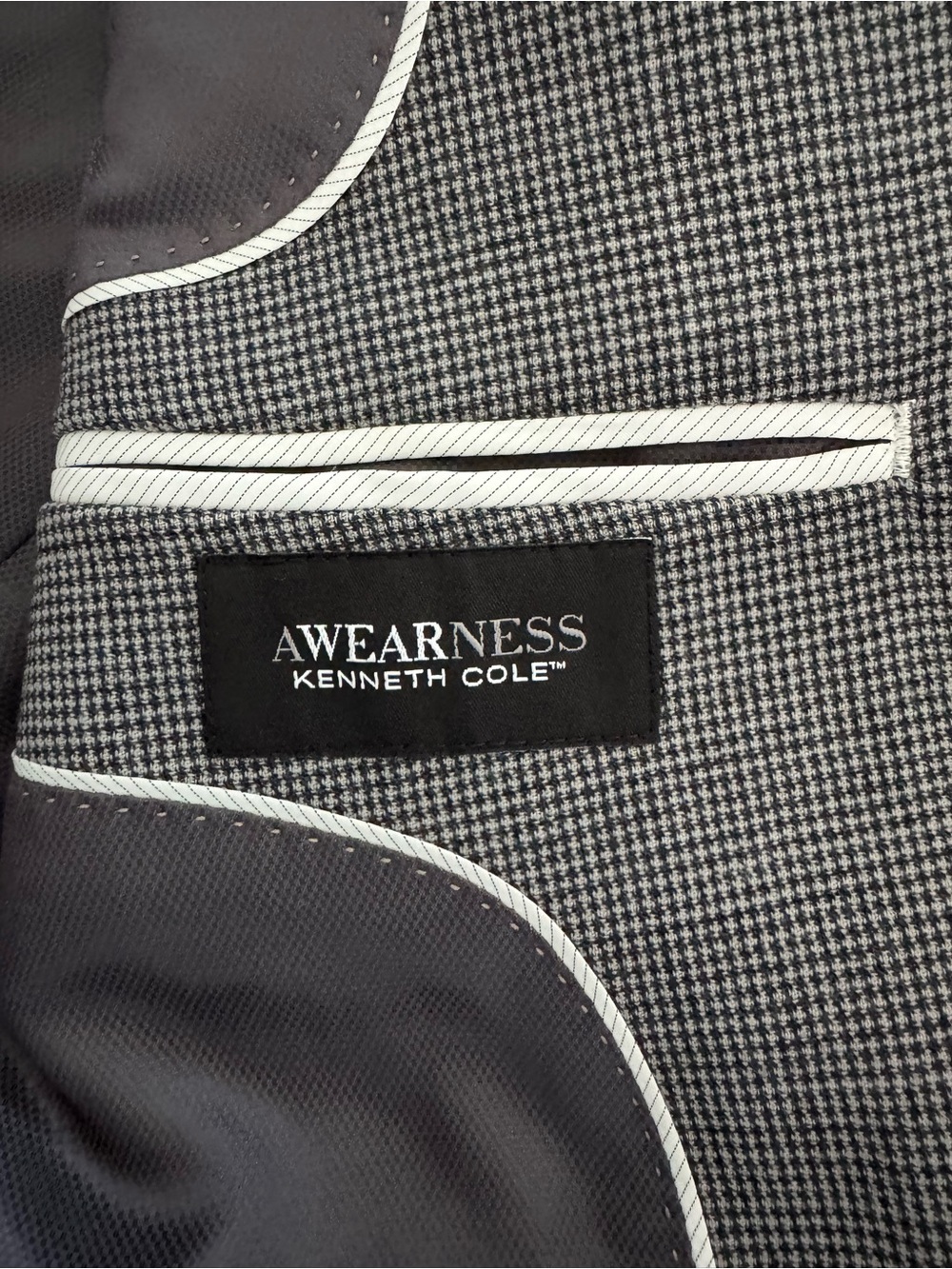 Kenneth Cole Gray Micro-Pattern Two-Button Sport Coat - Picture 3 of 4